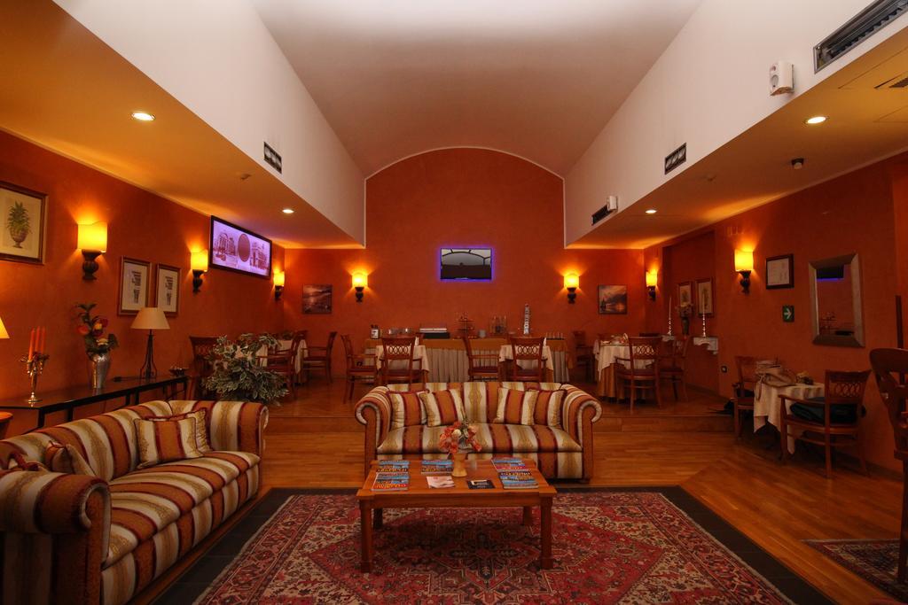 Hotel Florio Opera 3*