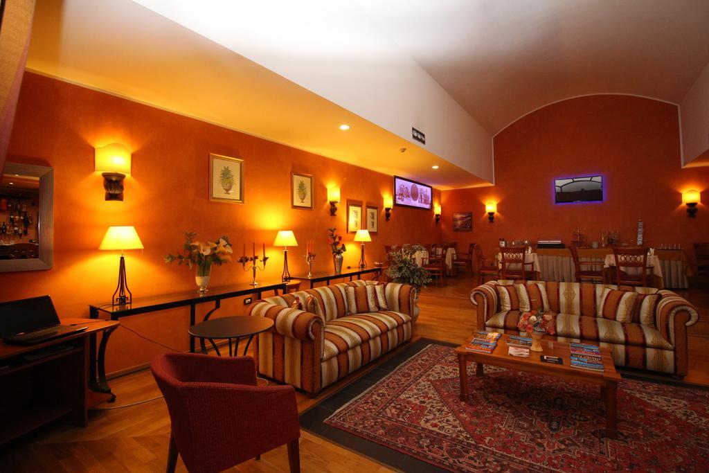 Hotel Florio Opera 3*